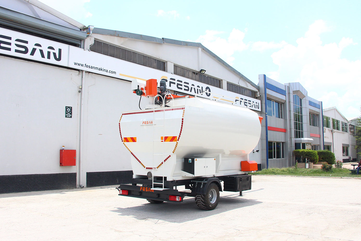 Grain Feed Silo Trailer